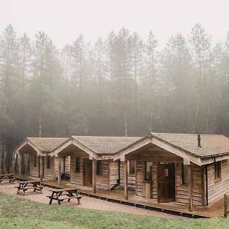 Wyldwood Lodge Cheadle  Eksteriør bilde